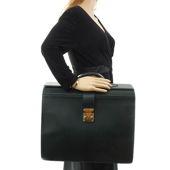 Auth Louis Vuitton Business Bag Taiga #27231L76 - Picture 4 of 13